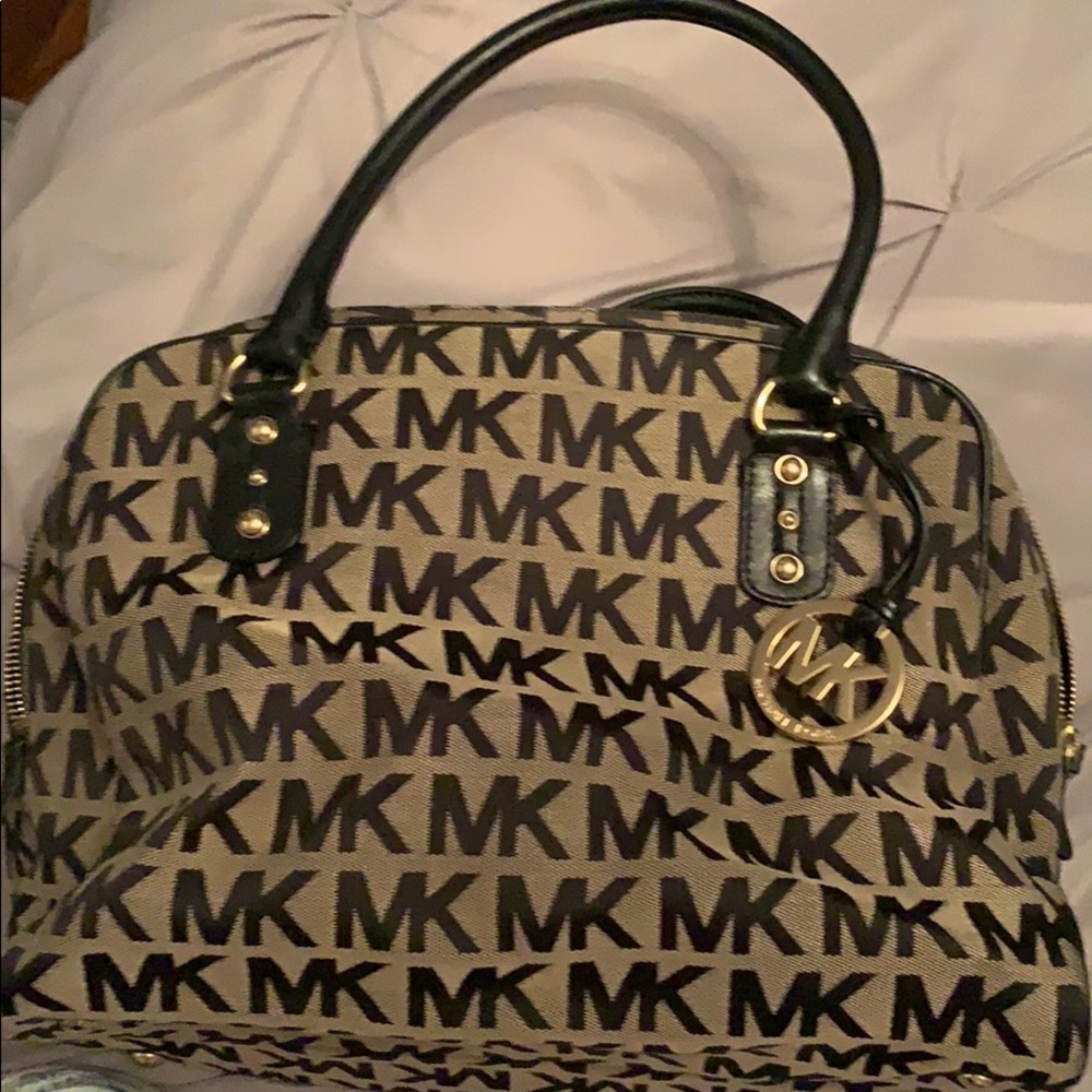 Michael Korda large handbag